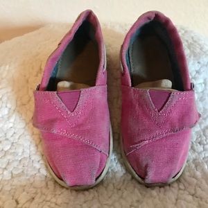 Toms Little Girl Size 9